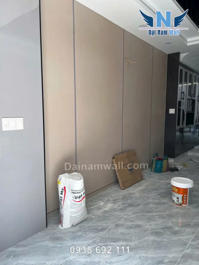 Đổ mồ hôi với tấm nhựa giả đá? 5 Lỗi thi công chết người và cách Đại Nam Wall giải quyết triệt để! - Ảnh 2