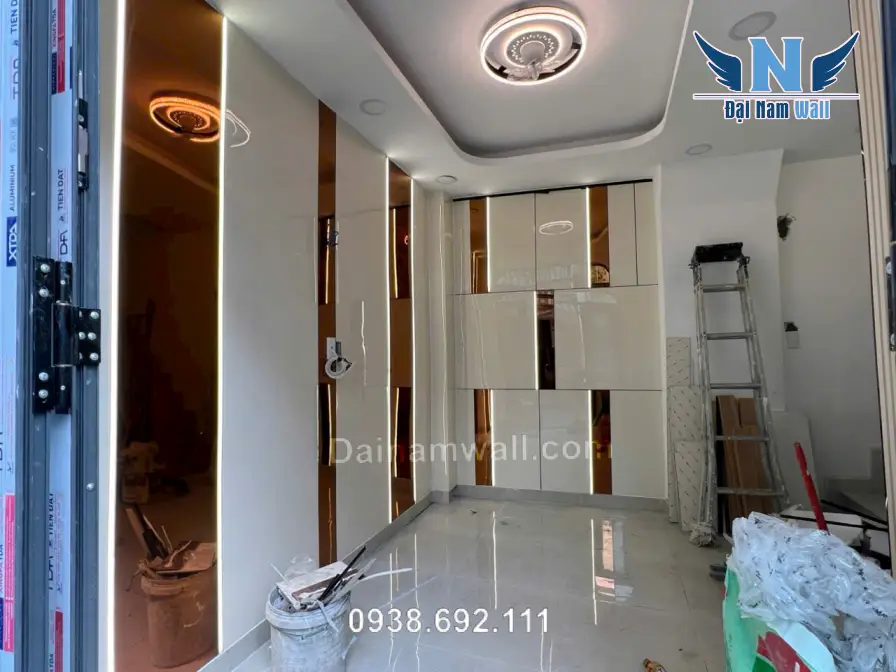 Tấm nhựa giả đá: Giải mã cơn sốt trang trí nội thất 2024 - Đâu là đỉnh, đâu là đáy xu hướng? - Ảnh 3