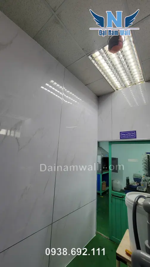 tam nhua gia da z7186795558144 2b3e705c07aa31d202e8b9969ac80b8e